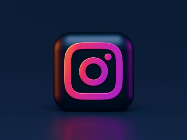 Will Instagram add a “dislike” button for comments? Test spotted