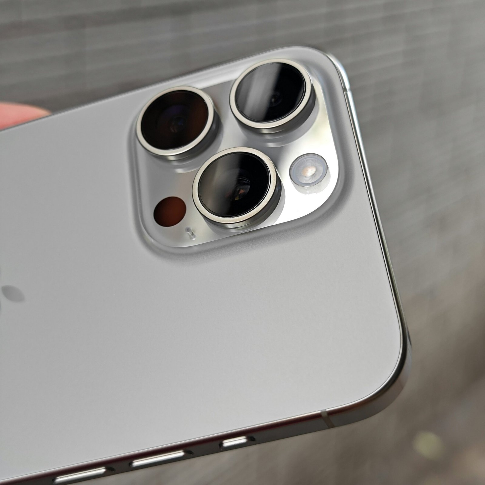 iPhone 15 Pro Max quad-camera system with periscope lens