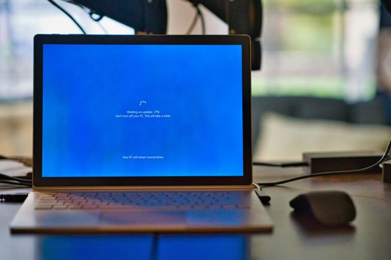 Windows BSoD Is Dead: Microsoft Replaces Blue Screen of Death with Black Screen