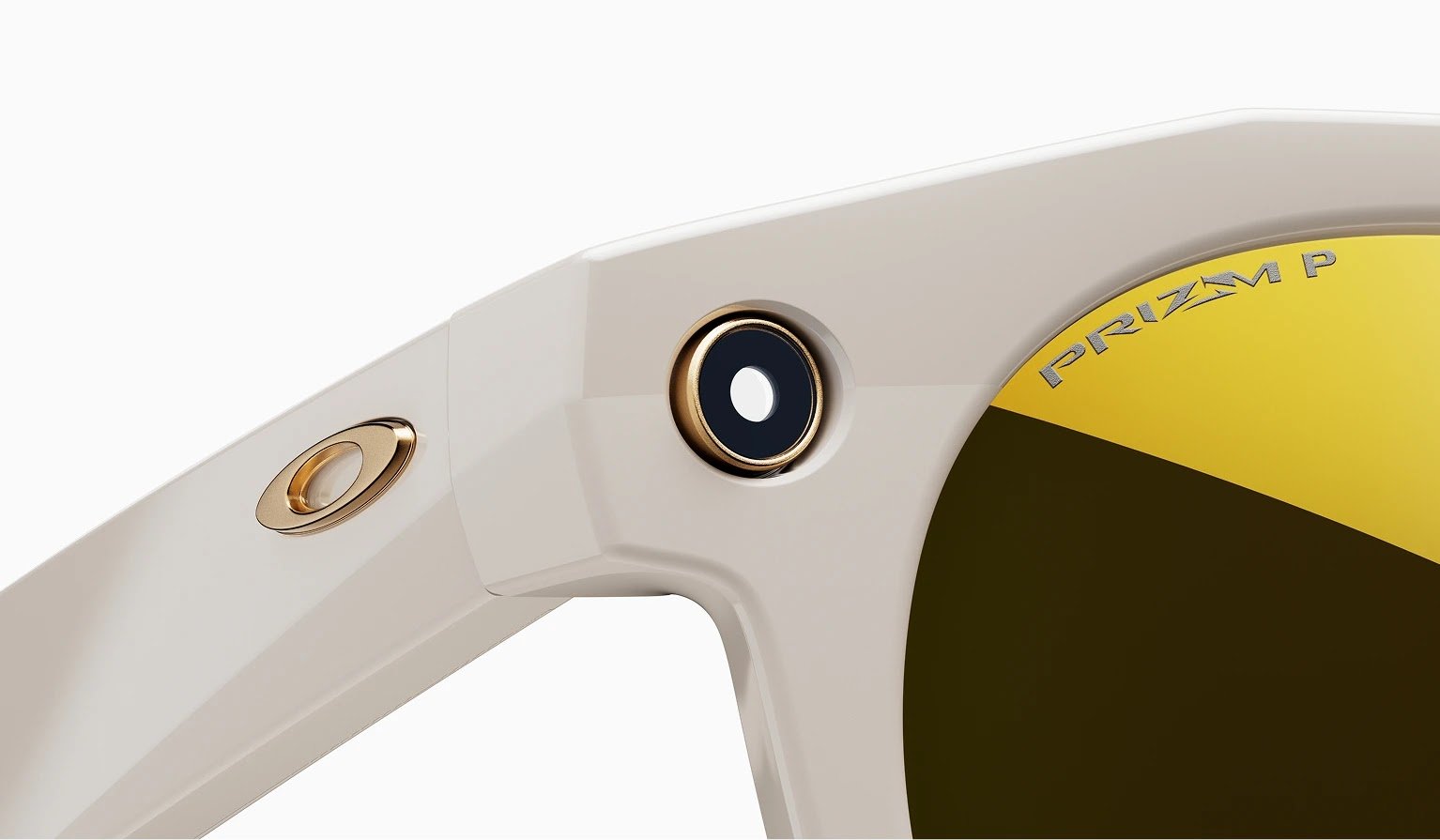 Oakley Meta HSTN: Integrated 3K Video Camera Close-up of Oakley Meta HSTN AI smart glasses 3K camera lens
